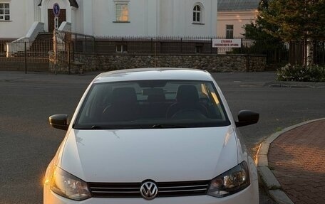 Volkswagen Polo VI (EU Market), 2011 год, 750 000 рублей, 4 фотография