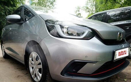 Honda Fit, 2021 год, 1 360 000 рублей, 6 фотография