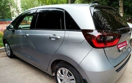 Honda Fit, 2021 год, 1 360 000 рублей, 8 фотография