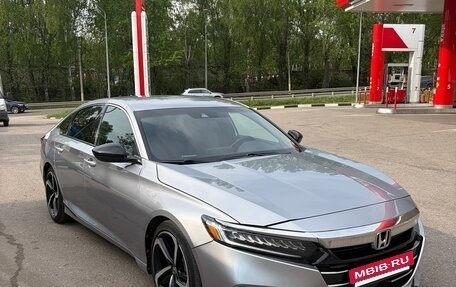 Honda Accord IX рестайлинг, 2022 год, 1 990 000 рублей, 3 фотография