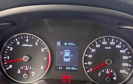 KIA Rio IV, 2017 год, 1 370 000 рублей, 8 фотография