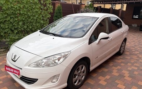 Peugeot 408 I рестайлинг, 2014 год, 595 000 рублей, 2 фотография