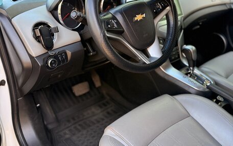 Chevrolet Cruze II, 2012 год, 750 000 рублей, 3 фотография
