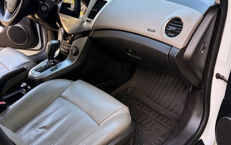 Chevrolet Cruze II, 2012 год, 750 000 рублей, 5 фотография
