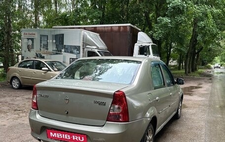 Renault Logan I, 2011 год, 265 000 рублей, 2 фотография