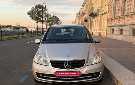 Mercedes-Benz A-Класс, 2008 год, 800 000 рублей, 2 фотография