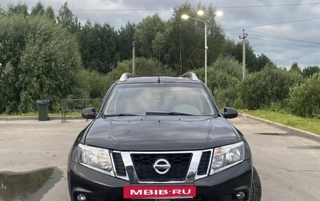 Nissan Terrano III, 2015 год, 730 000 рублей, 2 фотография