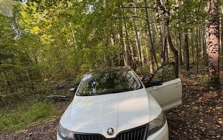 Skoda Rapid I, 2018 год, 1 000 000 рублей, 2 фотография