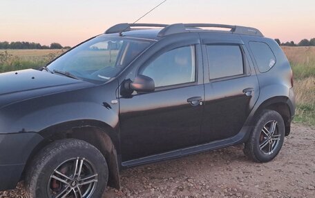 Renault Duster I рестайлинг, 2014 год, 1 000 000 рублей, 1 фотография