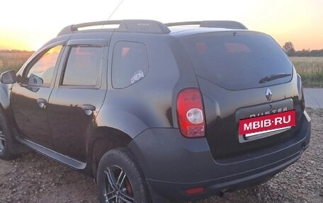 Renault Duster I рестайлинг, 2014 год, 1 000 000 рублей, 4 фотография