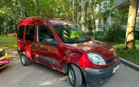 Renault Kangoo II рестайлинг, 2004 год, 205 000 рублей, 2 фотография