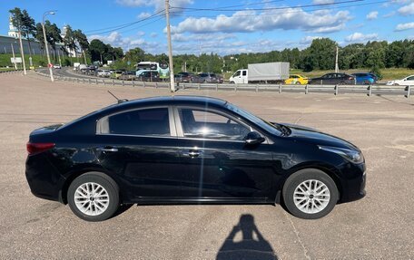 KIA Rio IV, 2018 год, 1 400 000 рублей, 6 фотография
