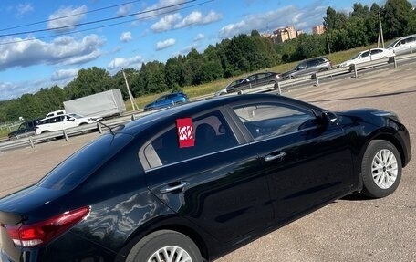 KIA Rio IV, 2018 год, 1 400 000 рублей, 5 фотография