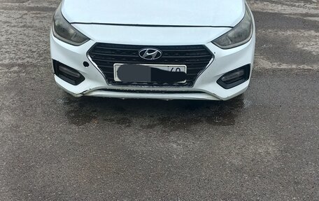 Hyundai Solaris II рестайлинг, 2019 год, 680 000 рублей, 3 фотография
