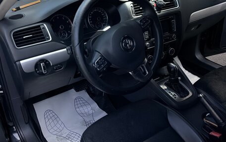 Volkswagen Jetta VI, 2013 год, 950 000 рублей, 9 фотография