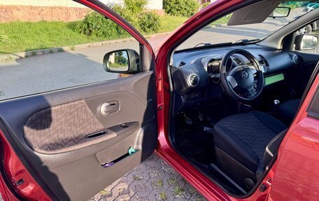 Nissan Note II рестайлинг, 2006 год, 550 000 рублей, 30 фотография