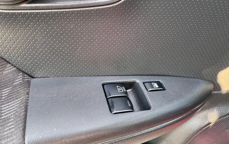 Nissan Note II рестайлинг, 2006 год, 550 000 рублей, 33 фотография