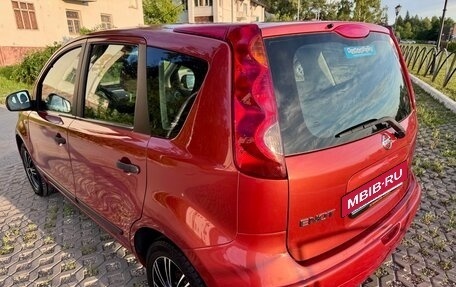 Nissan Note II рестайлинг, 2006 год, 550 000 рублей, 37 фотография