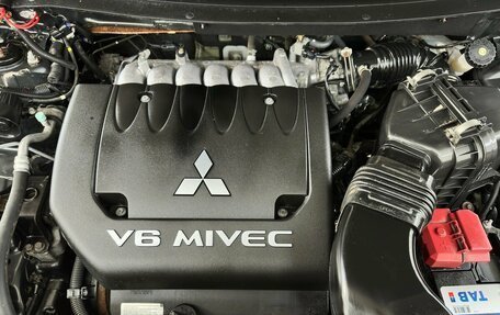 Mitsubishi Outlander III рестайлинг 3, 2017 год, 2 720 000 рублей, 18 фотография