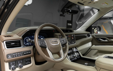 GMC Yukon IV, 2022 год, 8 000 000 рублей, 13 фотография