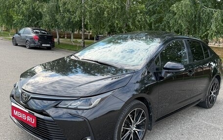 Toyota Corolla, 2022 год, 1 899 000 рублей, 1 фотография