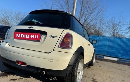 MINI Hatch, 2010 год, 630 000 рублей, 4 фотография