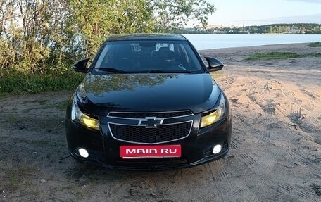 Chevrolet Cruze II, 2011 год, 555 000 рублей, 1 фотография