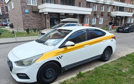 Hyundai Solaris II рестайлинг, 2018 год, 630 000 рублей, 6 фотография