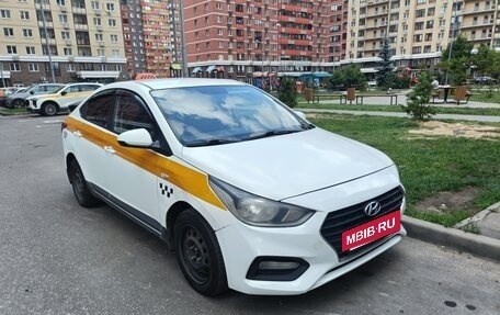 Hyundai Solaris II рестайлинг, 2018 год, 630 000 рублей, 4 фотография