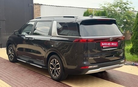 KIA Carnival, 2021 год, 1 880 000 рублей, 4 фотография