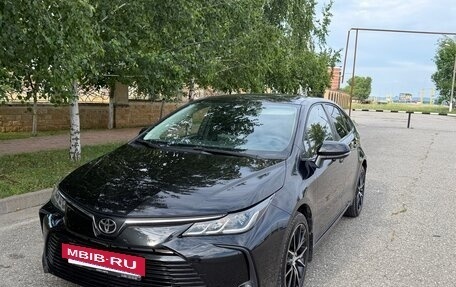Toyota Corolla, 2022 год, 1 899 000 рублей, 8 фотография