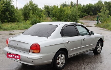 Hyundai Sonata IV рестайлинг, 2001 год, 520 000 рублей, 7 фотография