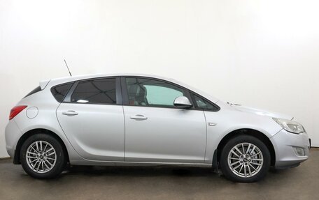 Opel Astra J, 2010 год, 657 000 рублей, 4 фотография