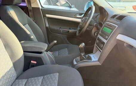 Skoda Octavia, 2011 год, 499 000 рублей, 19 фотография