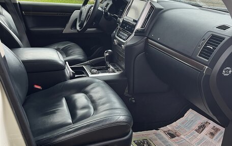 Toyota Land Cruiser 200, 2015 год, 6 500 000 рублей, 9 фотография