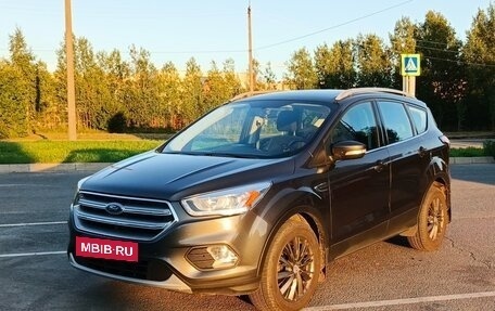Ford Kuga III, 2017 год, 1 500 000 рублей, 2 фотография