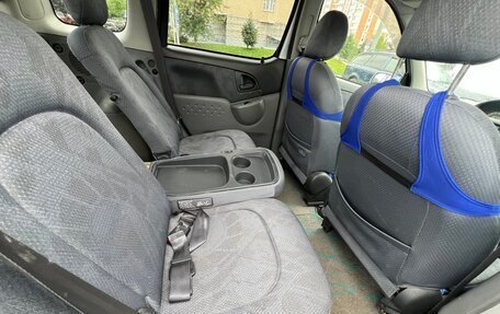 Toyota FunCargo, 2000 год, 430 000 рублей, 13 фотография