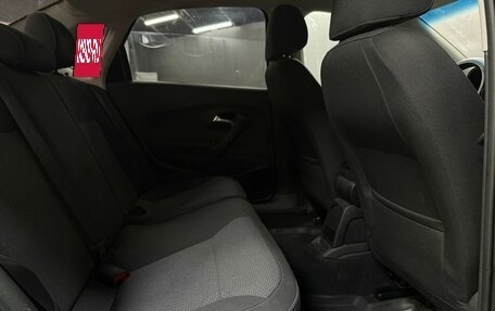 Volkswagen Polo VI (EU Market), 2017 год, 1 049 777 рублей, 8 фотография