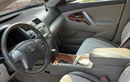 Toyota Camry, 2009 год, 1 250 000 рублей, 7 фотография