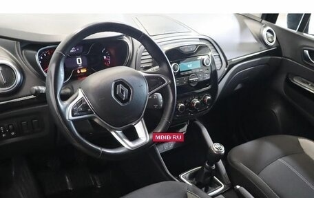 Renault Kaptur I рестайлинг, 2021 год, 1 752 000 рублей, 6 фотография