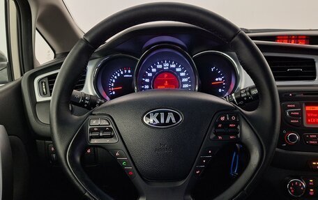 KIA cee'd III, 2013 год, 1 035 000 рублей, 11 фотография