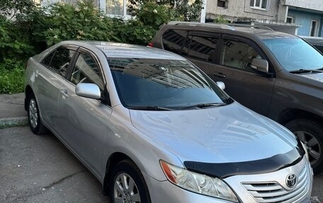 Toyota Camry, 2007 год, 900 000 рублей, 2 фотография