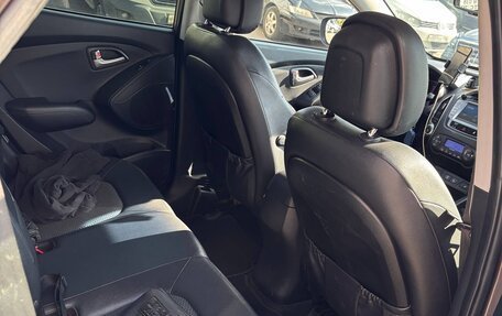 Hyundai ix35 I рестайлинг, 2013 год, 990 000 рублей, 12 фотография