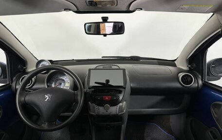 Peugeot 107 I рестайлинг, 2009 год, 420 000 рублей, 7 фотография