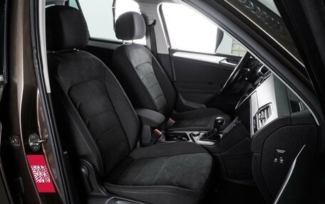 Volkswagen Tiguan II, 2017 год, 2 449 000 рублей, 5 фотография
