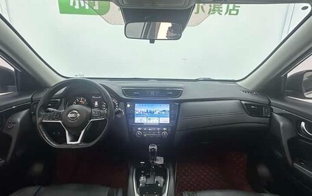 Nissan X-Trail, 2023 год, 2 150 000 рублей, 2 фотография