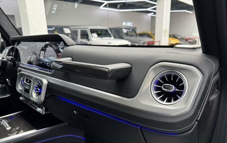 Mercedes-Benz G-Класс AMG, 2026 год, 32 990 000 рублей, 32 фотография
