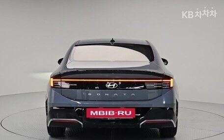 Hyundai Sonata VIII, 2023 год, 2 390 005 рублей, 3 фотография