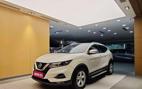 Nissan Qashqai, 2022 год, 1 800 000 рублей, 1 фотография