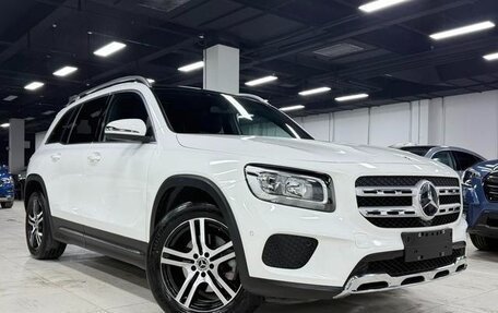 Mercedes-Benz GLB, 2022 год, 2 683 000 рублей, 1 фотография